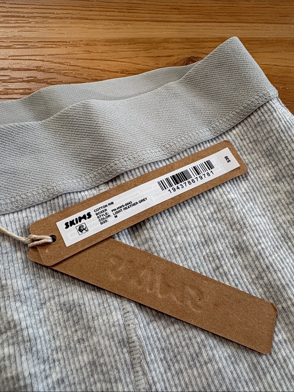 SKIMS Cotton Rib Boxers 🤍 Light Heather Gray | M | NWT - Picture 7 of 7